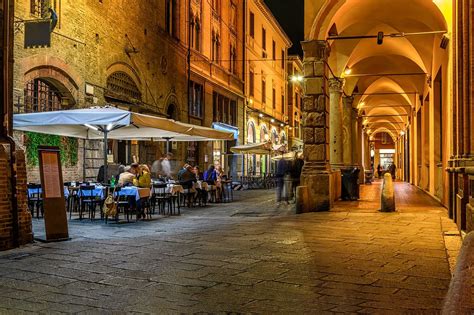 top 10 restaurants in bologna.